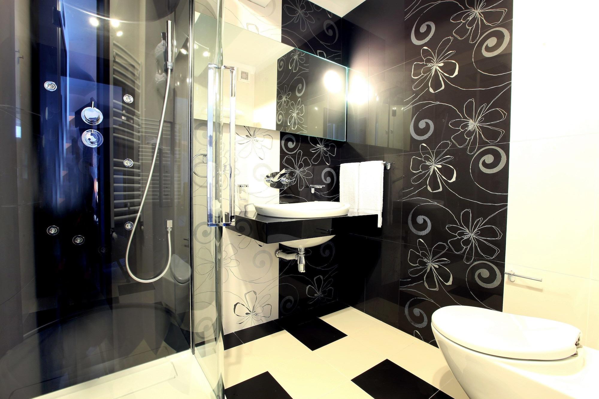 Ambiance 3* Bucharest